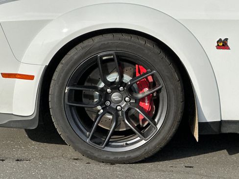 Used 2019 Dodge Challenger R/T Scat Pack image 24