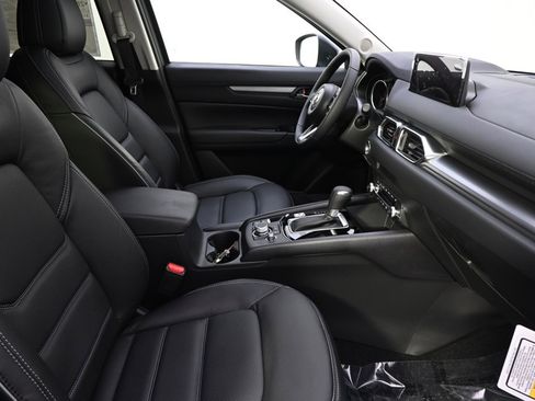 New 2025 MAZDA CX-5 AWD 2.5 S w/ Preferred Package image 16