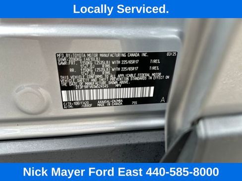 Used 2025 Toyota RAV4 XLE AWD/4WD image 29