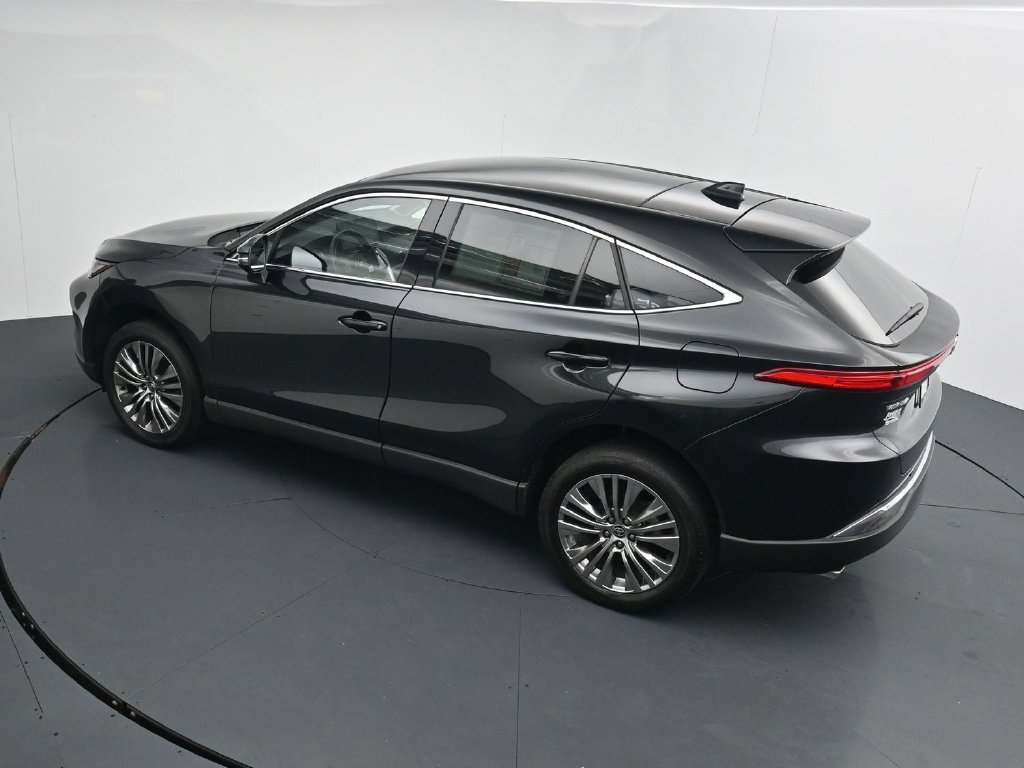 Used 2023 Toyota Venza Limited AWD/4WD image 27