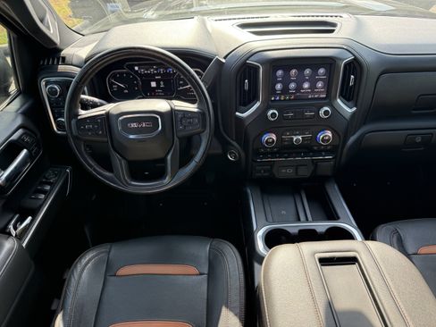 Used 2021 GMC Sierra 1500 AT4 w/ AT4 Premium Package AWD/4WD image 14