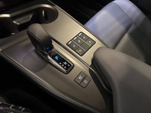 New 2025 Lexus UX 300h AWD image 29