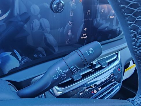 New 2026 Buick Envista Avenir image 23