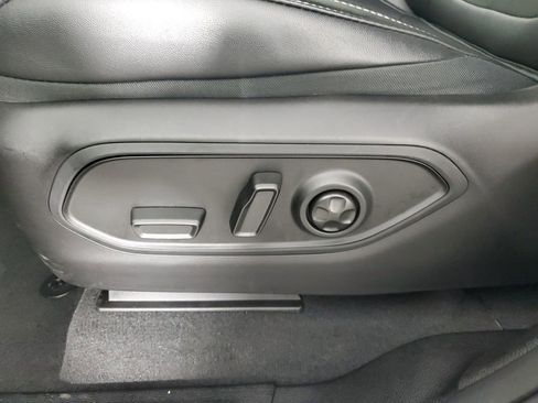 Used 2025 Jeep Grand Cherokee L Altitude image 30