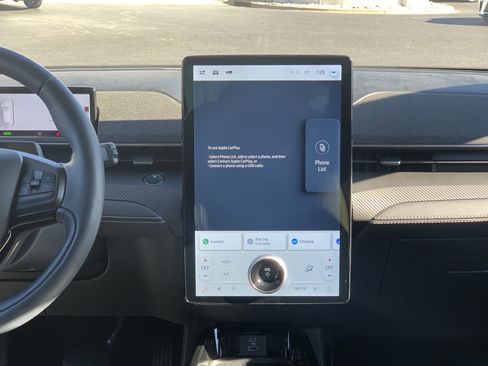 Used 2022 Ford Mustang Mach-E Premium image 31