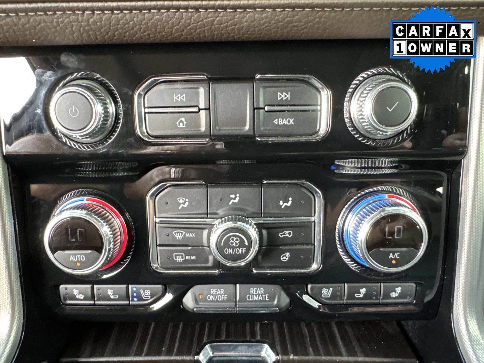 Used 2024 GMC Yukon Denali w/ Advanced Technology Package RWD image 33