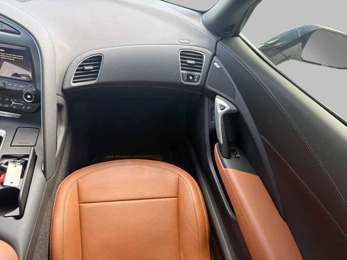 Used 2015 Chevrolet Corvette Stingray Coupe w/ 2LT Preferred Equipment Group image 10