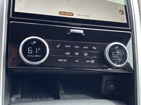 Used 2023 Land Rover Discovery HSE R-Dynamic image 41