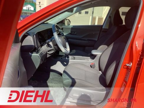 Certified 2024 Hyundai Kona SEL FWD image 9