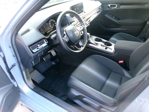 Used 2024 Honda Civic Sport image 14