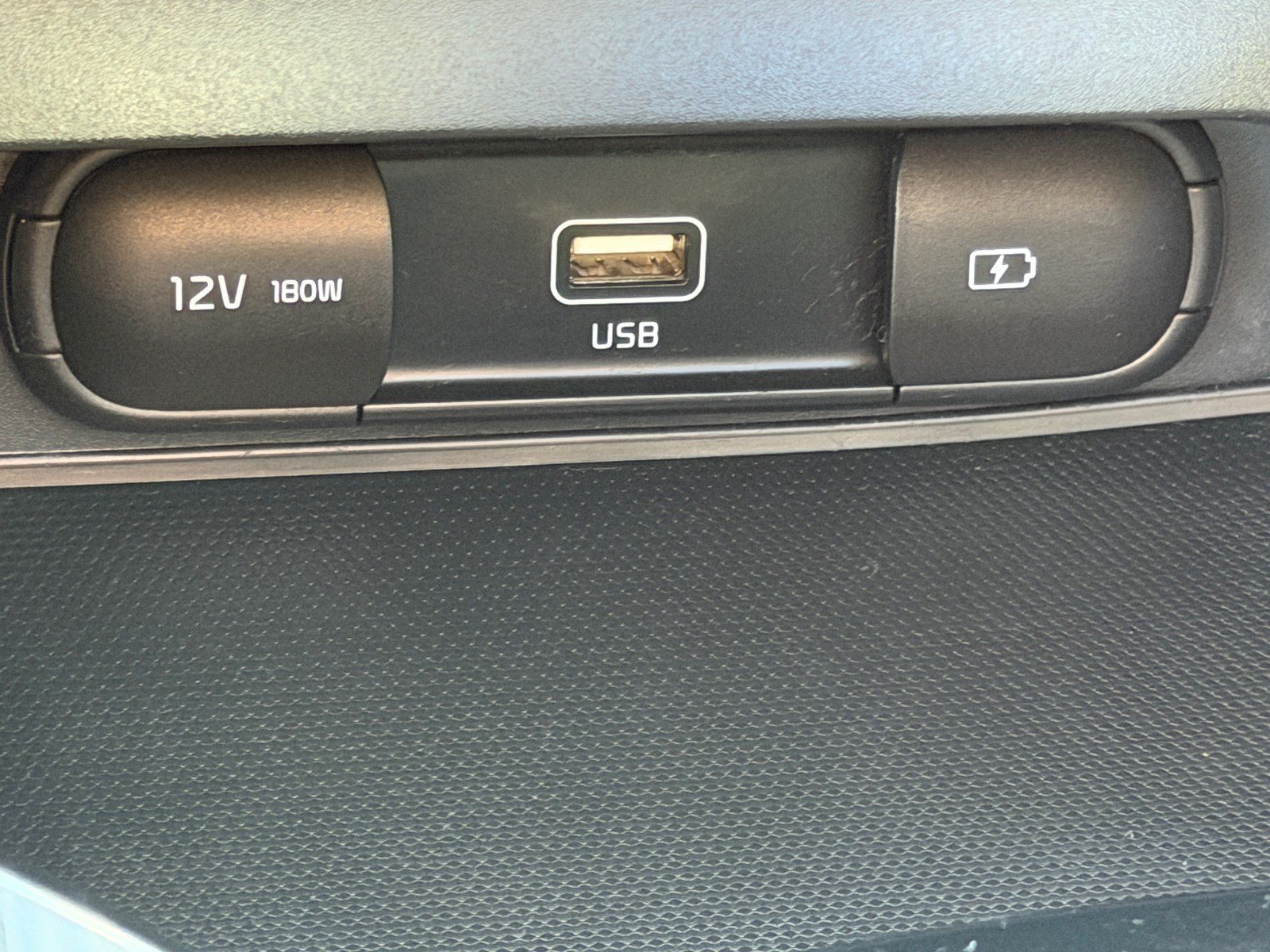 Certified 2022 Kia Soul EX FWD image 37