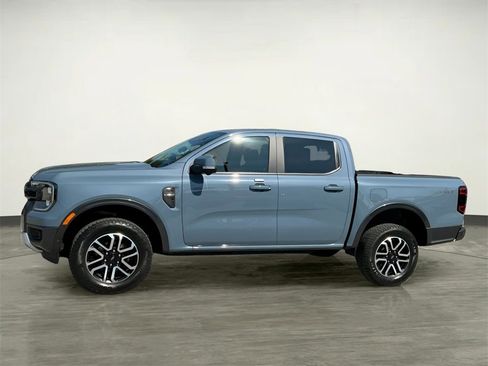 Used 2024 Ford Ranger Lariat w/ Advanced Towing Package image 2