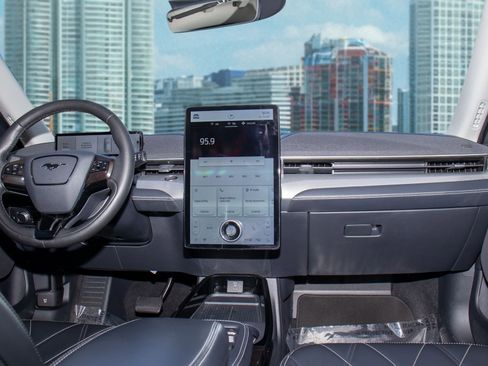 Used 2021 Ford Mustang Mach-E Select w/ Comfort/Technology Package image 20