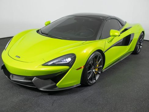 Used 2018 McLaren 570S Spider RWD image 4