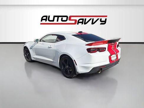 Used 2022 Chevrolet Camaro LT RWD image 5