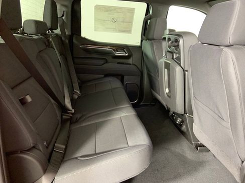 Used 2026 GMC Sierra 1500 Elevation image 13