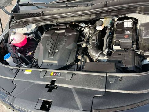 Certified 2026 Kia Carnival SX Prestige FWD image 39