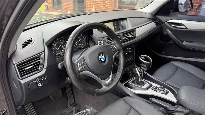 Used 2015 BMW X1 sDrive28i RWD image 29