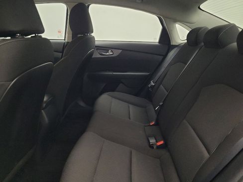 Used 2021 Kia Forte LXS FWD image 18