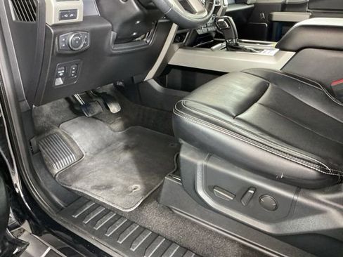 Used 2020 Ford F150 Lariat w/ Equipment Group 502A Luxury image 16