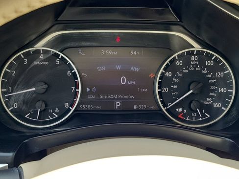 Used 2018 Nissan Murano Platinum w/ Cargo Package FWD image 25
