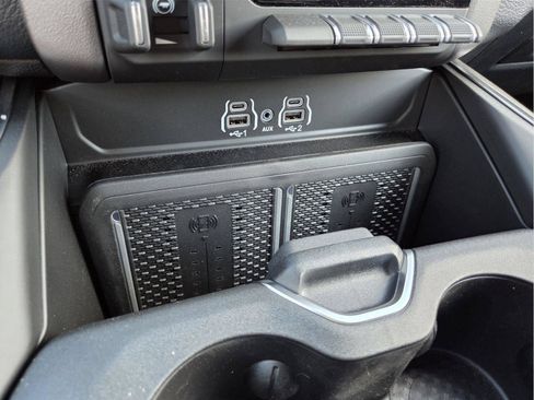 New 2026 RAM 2500 Big Horn AWD/4WD image 10