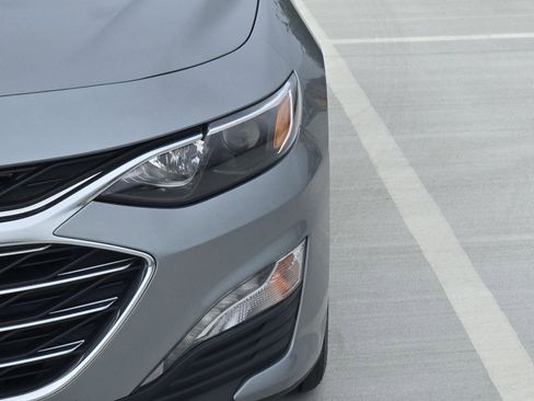 Used 2024 Chevrolet Malibu LT FWD image 10