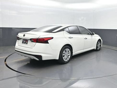 Used 2023 Nissan Altima 2.5 S FWD image 26