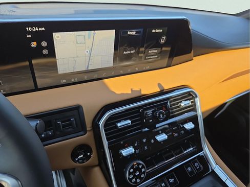 New 2026 Nissan Armada Platinum Reserve image 17