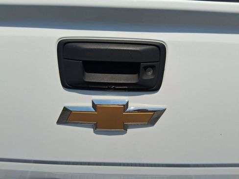 Used 2020 Chevrolet Colorado LT w/ Safety Package image 38