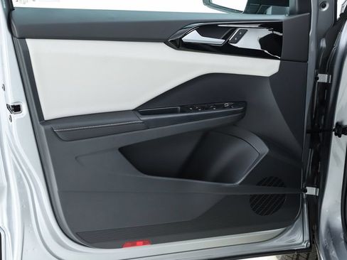 New 2026 Volkswagen Taos S FWD image 55