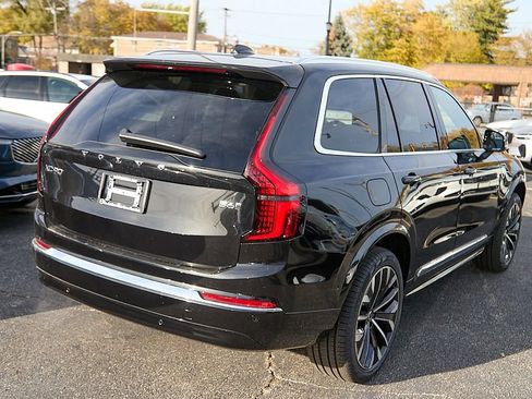 New 2026 Volvo XC90 B6 Ultra w/ Protection Package image 9