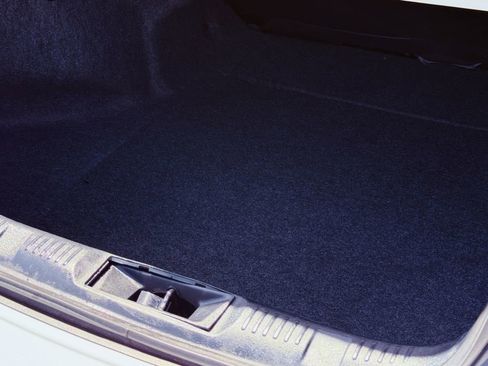 Used 2024 Ford Mustang Premium image 28