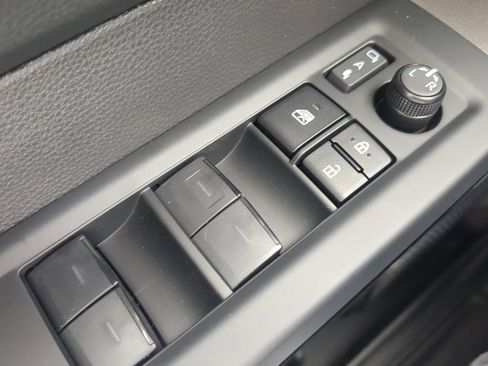 New 2026 Toyota Tundra Limited AWD/4WD image 18