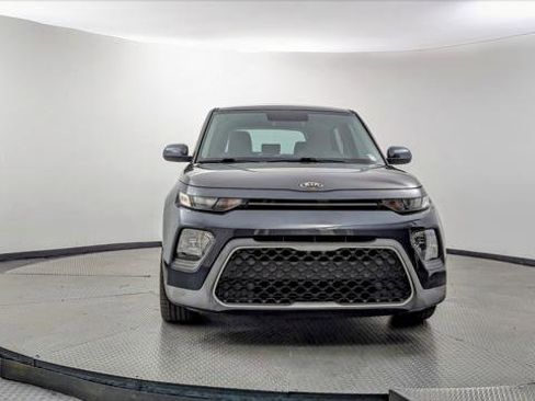 Used 2020 Kia Soul LX FWD image 12