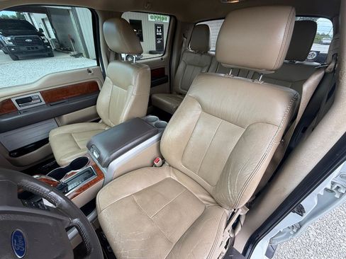 Used 2010 Ford F150 Lariat AWD/4WD image 5