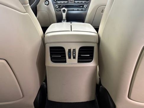 Used 2017 Genesis G80 3.8 w/ Option Group 03 image 28