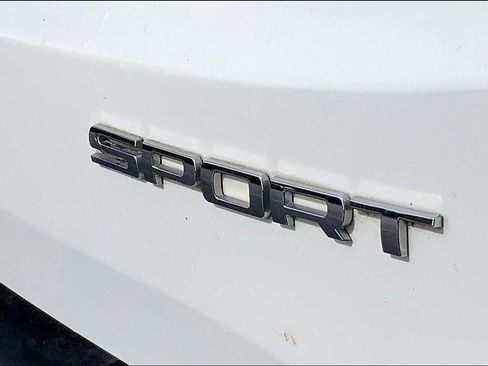 Used 2017 Jeep Renegade Sport w/ Power & Air Group FWD image 8