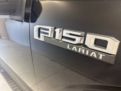 Used 2016 Ford F150 Lariat image 19