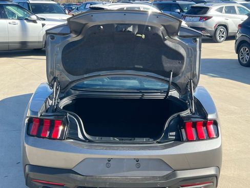 Used 2024 Ford Mustang Premium image 14
