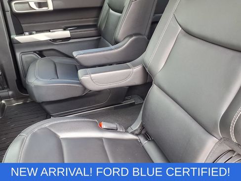 Certified 2023 Ford Explorer XLT w/ Equipment Group 202A AWD/4WD image 7