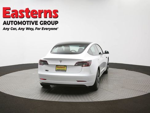 Used 2023 Tesla Model 3 Standard Range image 34