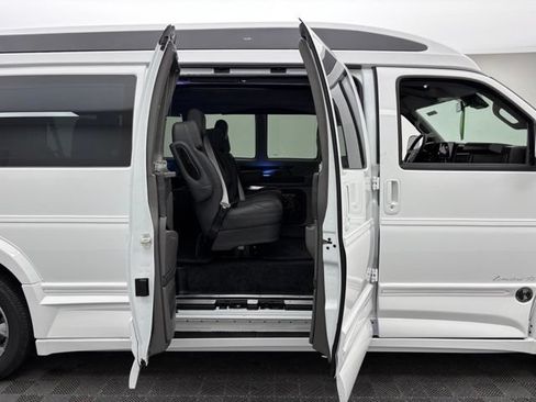New 2026 GMC Savana 2500 Extended w/ Driver Convenience Package RWD image 7
