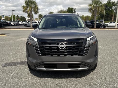 New 2026 Nissan Pathfinder Platinum w/ Cargo Package FWD image 9