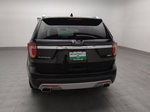Used 2017 Ford Explorer Platinum AWD/4WD image 6