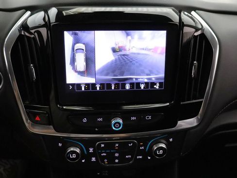Used 2020 Chevrolet Traverse Premier w/ Redline Edition AWD/4WD image 27