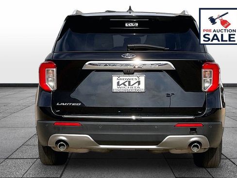 Used 2023 Ford Explorer Limited RWD image 4