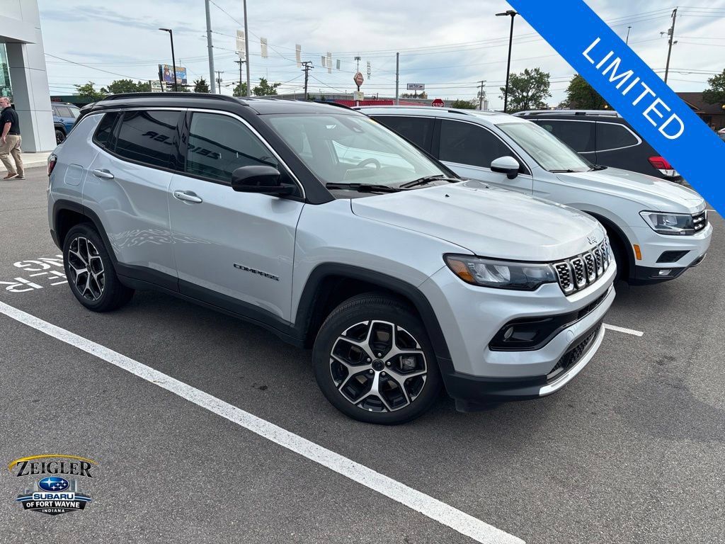 Used 2025 Jeep Compass Limited AWD/4WD image 1