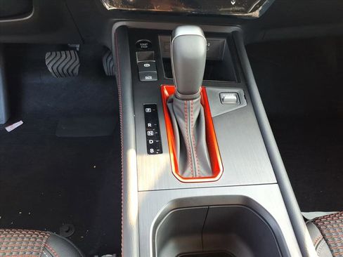 New 2026 Nissan Kicks SR w/ Cold Weather Package image 13