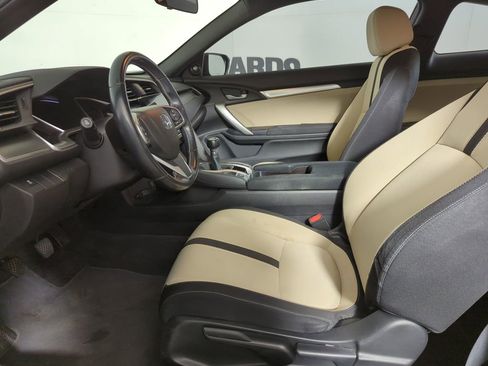 Certified 2018 Honda Civic EX-T image 8